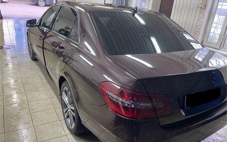 Mercedes-Benz E-Класс, 2010 год, 1 650 000 рублей, 4 фотография