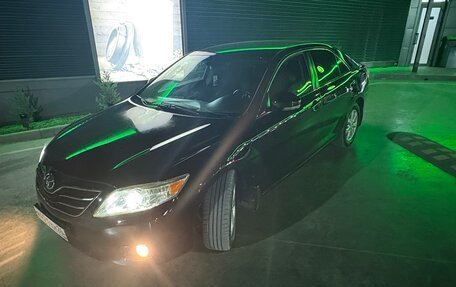 Toyota Camry, 2010 год, 1 300 000 рублей, 8 фотография