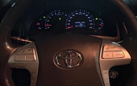 Toyota Camry, 2010 год, 1 300 000 рублей, 20 фотография