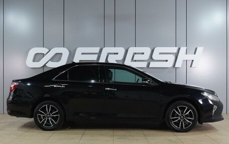 Toyota Camry, 2018 год, 2 099 000 рублей, 5 фотография