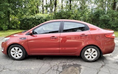 KIA Rio III рестайлинг, 2014 год, 800 000 рублей, 2 фотография