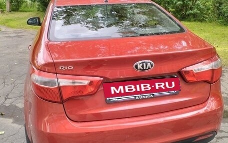 KIA Rio III рестайлинг, 2014 год, 800 000 рублей, 4 фотография