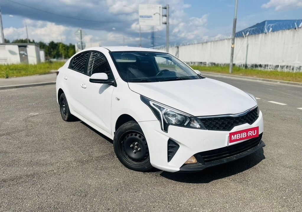 KIA Rio, 2021 год, 1 099 999 рублей, 7 фотография