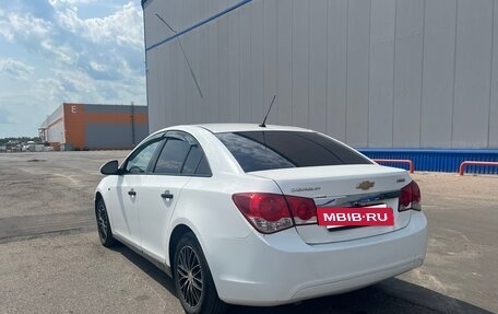 Chevrolet Cruze II, 2012 год, 700 000 рублей, 2 фотография