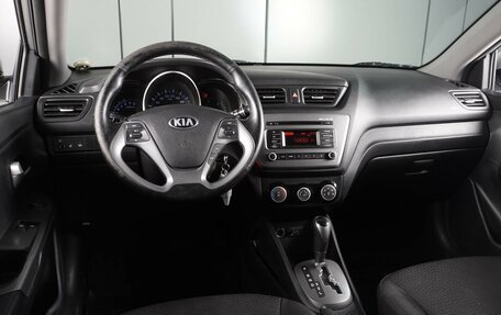 KIA Rio III рестайлинг, 2016 год, 869 000 рублей, 6 фотография