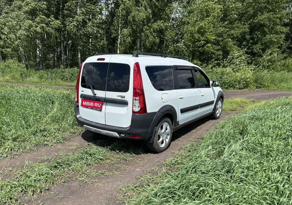 ВАЗ (LADA) Largus, 2017 год, 738 000 рублей, 3 фотография