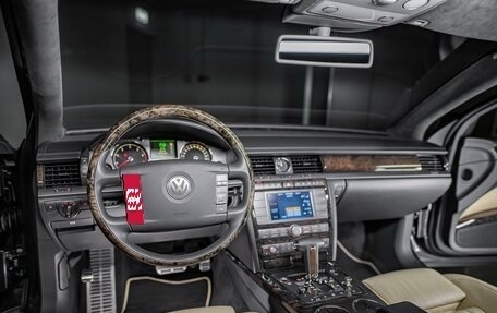Volkswagen Phaeton I рестайлинг, 2007 год, 6 000 000 рублей, 10 фотография