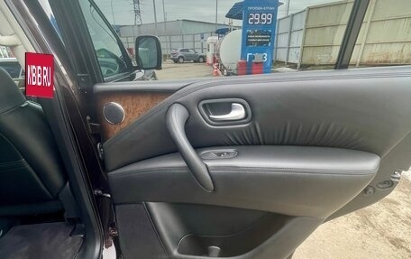 Infiniti QX56, 2013 год, 3 100 000 рублей, 10 фотография