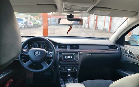Skoda Superb III рестайлинг, 2013 год, 1 500 000 рублей, 3 фотография