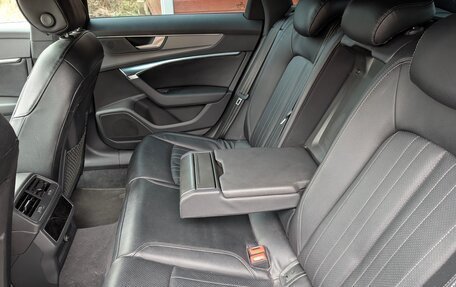 Audi A6, 2019 год, 3 600 000 рублей, 11 фотография