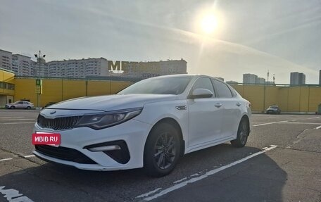 KIA Optima IV, 2019 год, 1 050 000 рублей, 5 фотография