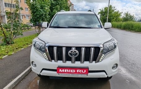 Toyota Land Cruiser Prado 150 рестайлинг 2, 2017 год, 5 100 000 рублей, 5 фотография