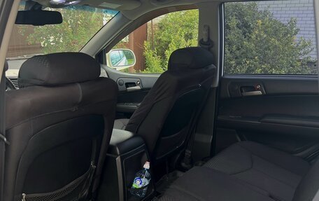 SsangYong Kyron I, 2010 год, 1 050 000 рублей, 9 фотография