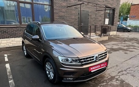 Volkswagen Tiguan II, 2017 год, 2 650 000 рублей, 4 фотография
