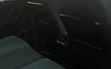 Volkswagen Tiguan II, 2017 год, 2 650 000 рублей, 11 фотография