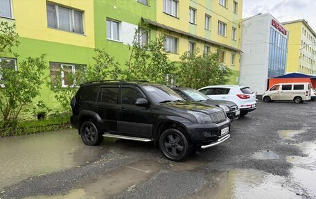 Toyota Land Cruiser Prado 120 рестайлинг, 2006 год, 2 300 000 рублей, 3 фотография