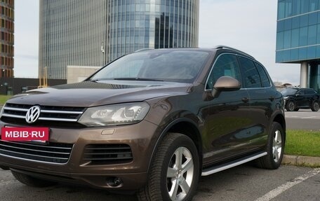 Volkswagen Touareg III, 2014 год, 2 490 000 рублей, 3 фотография