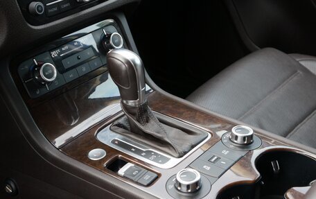 Volkswagen Touareg III, 2014 год, 2 490 000 рублей, 14 фотография