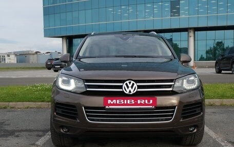 Volkswagen Touareg III, 2014 год, 2 490 000 рублей, 2 фотография