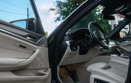 BMW 5 серия, 2019 год, 3 850 000 рублей, 19 фотография
