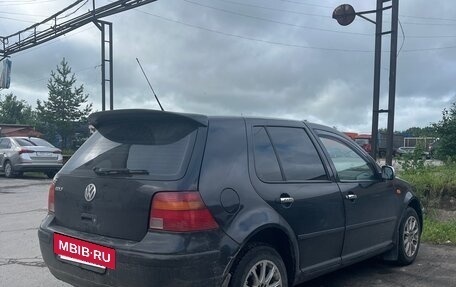 Volkswagen Golf IV, 2000 год, 250 000 рублей, 2 фотография