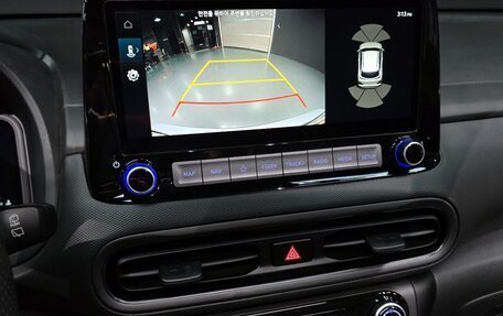 Hyundai Kona I, 2022 год, 1 293 000 рублей, 13 фотография