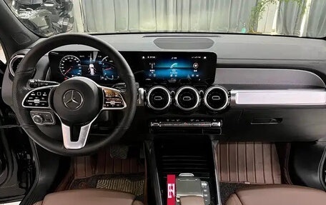 Mercedes-Benz GLB, 2021 год, 1 997 455 рублей, 10 фотография