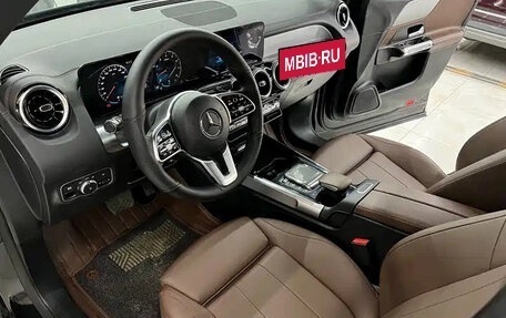 Mercedes-Benz GLB, 2021 год, 1 997 455 рублей, 8 фотография