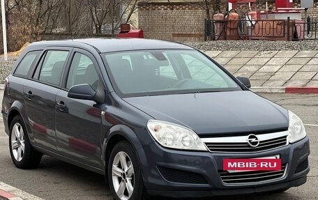 Opel Astra H, 2011 год, 830 000 рублей, 2 фотография