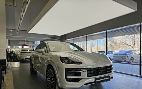 Porsche Cayenne III, 2024 год, 21 195 000 рублей, 2 фотография
