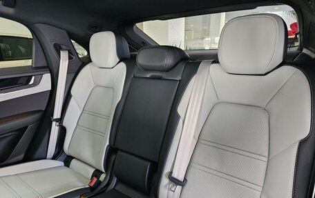 Porsche Cayenne III, 2024 год, 21 195 000 рублей, 12 фотография