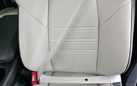 Porsche Cayenne III, 2024 год, 21 195 000 рублей, 20 фотография