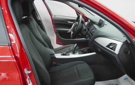 BMW 1 серия, 2017 год, 1 570 000 рублей, 11 фотография