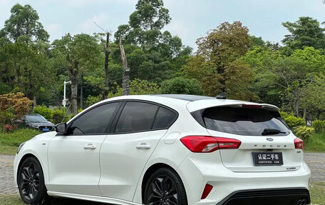 Ford Focus IV, 2022 год, 1 305 690 рублей, 6 фотография