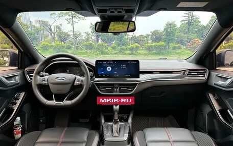 Ford Focus IV, 2022 год, 1 305 690 рублей, 11 фотография