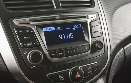 Hyundai Solaris II рестайлинг, 2015 год, 1 069 000 рублей, 13 фотография