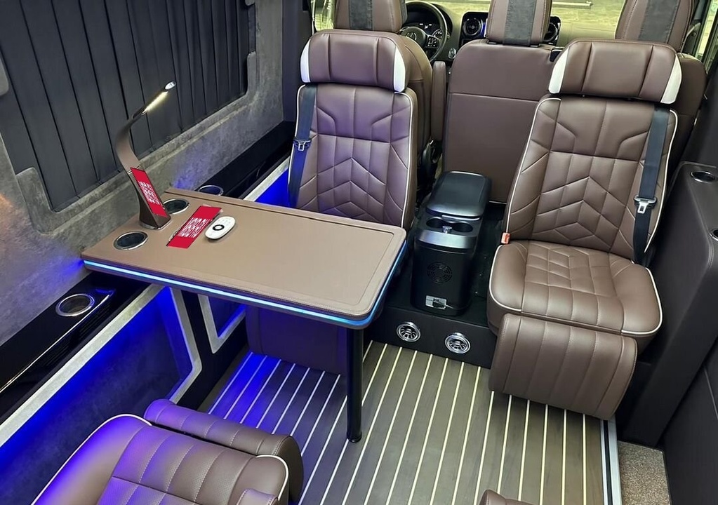 Mercedes-Benz Sprinter, 2024 год, 27 990 000 рублей, 19 фотография