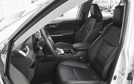Toyota RAV4, 2021 год, 4 299 000 рублей, 10 фотография