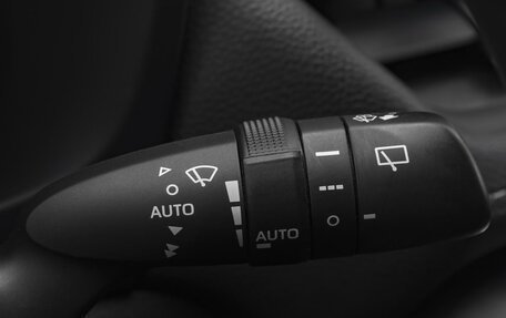 Toyota RAV4, 2021 год, 4 299 000 рублей, 17 фотография
