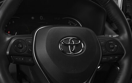 Toyota RAV4, 2021 год, 4 299 000 рублей, 21 фотография