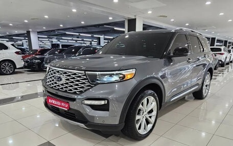 Ford Explorer VI, 2022 год, 3 200 000 рублей, 1 фотография