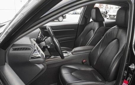 Toyota Camry, 2019 год, 2 899 000 рублей, 10 фотография