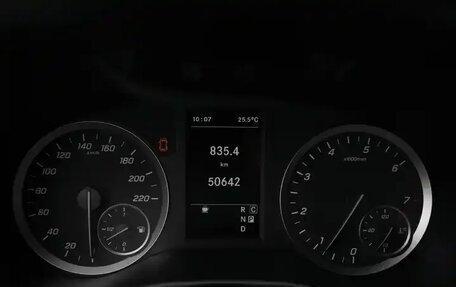 Mercedes-Benz Vito, 2022 год, 4 180 000 рублей, 6 фотография