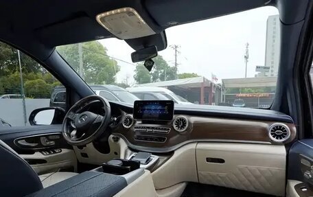 Mercedes-Benz Vito, 2022 год, 4 180 000 рублей, 8 фотография