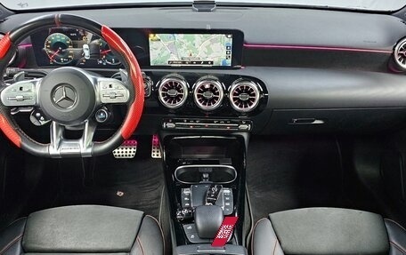 Mercedes-Benz A-Класс AMG, 2022 год, 3 000 000 рублей, 7 фотография