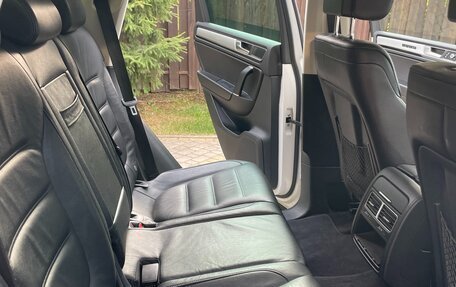 Volkswagen Touareg III, 2015 год, 3 250 000 рублей, 14 фотография
