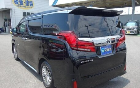 Toyota Alphard III, 2022 год, 3 250 000 рублей, 8 фотография
