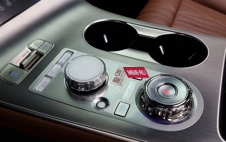 Genesis GV70, 2024 год, 6 380 000 рублей, 12 фотография