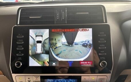 Toyota Land Cruiser Prado 150 рестайлинг 2, 2021 год, 4 000 000 рублей, 12 фотография