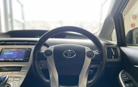 Toyota Prius, 2014 год, 1 270 000 рублей, 15 фотография